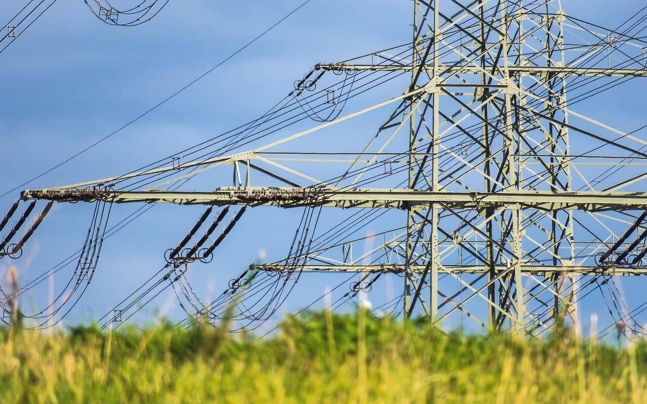 Cancelaria cere reguli DURE pentru racordarea la rețeaua electrică