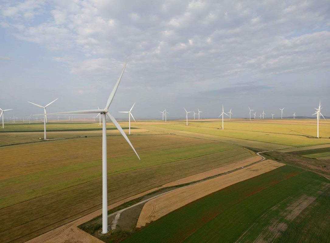 PPC România, investiție uriașă în baterii: 120 MWh la o fermă eoliană