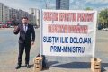 Loghin (PNL), primarul din Rădăuți, la București pentru Bolojan, în Piața Victoriei