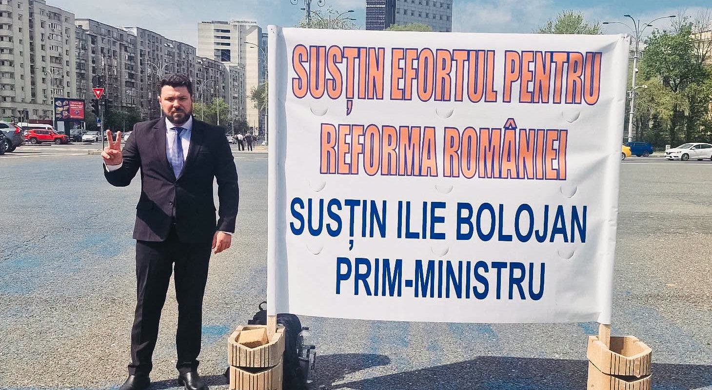Loghin (PNL), primarul din Rădăuți, la București pentru Bolojan, în Piața Victoriei
