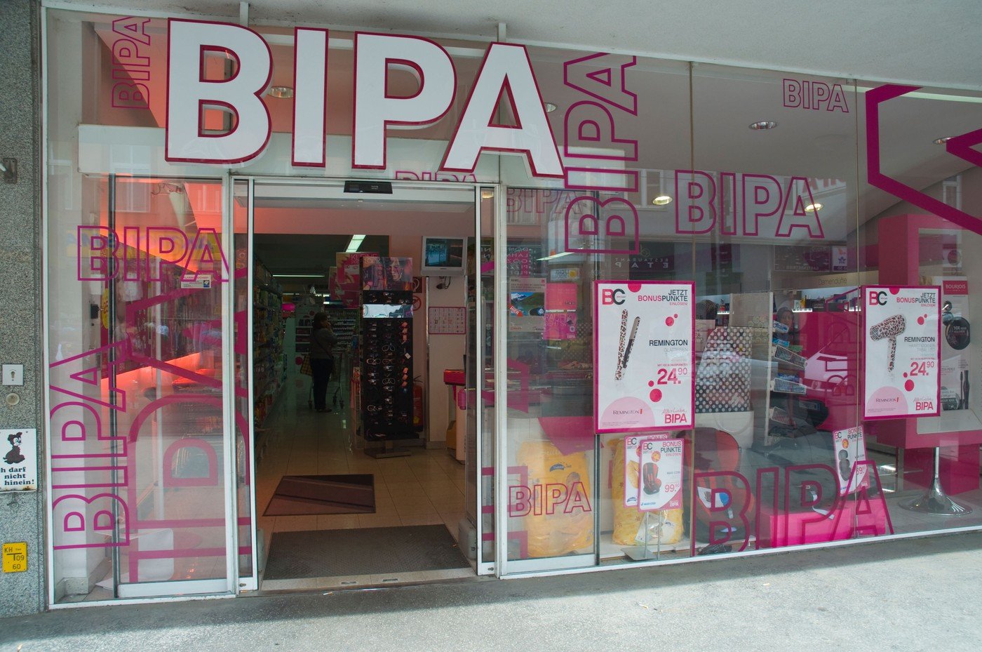 Retailerul de produse de îngrijire personală și cosmetice BIPA își extinde prezența în România, vizând o serie de orașe din țară, inclusiv unele mai puțin convenționale