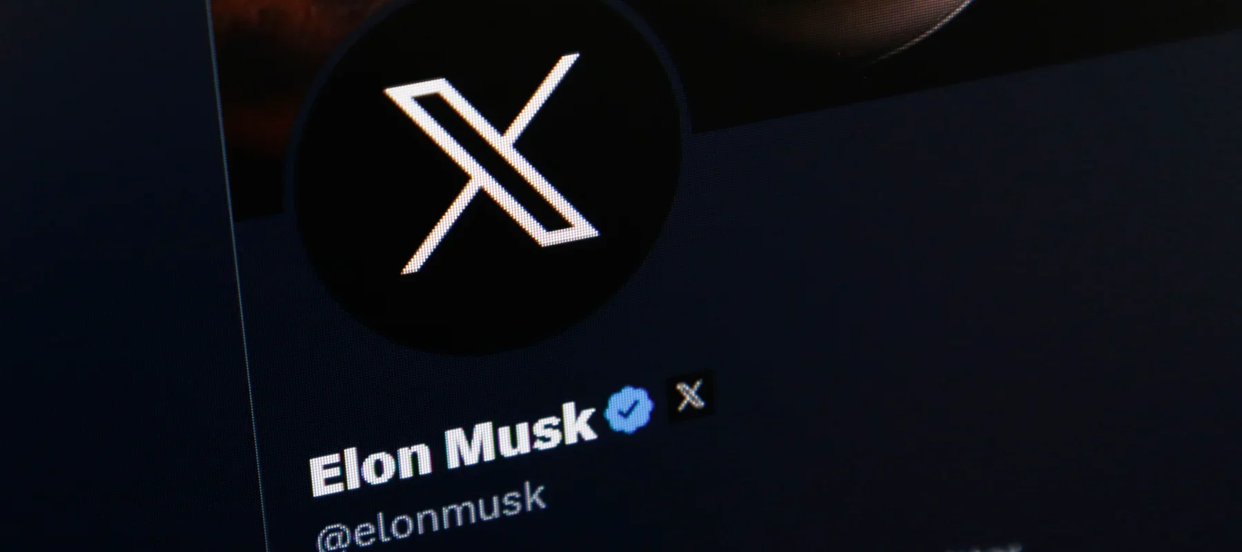 Elon Musk, anchetat în Franța pentru conținut ilegal pe X: Abuzuri și deepfake-uri