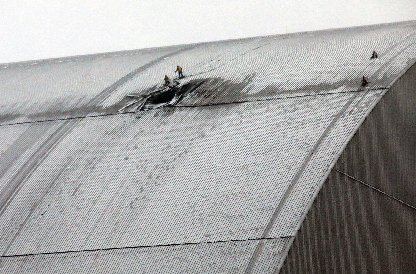 Risc la Cernobîl: Structura Reactorului 4, în pericol. Particulele NU au granițe