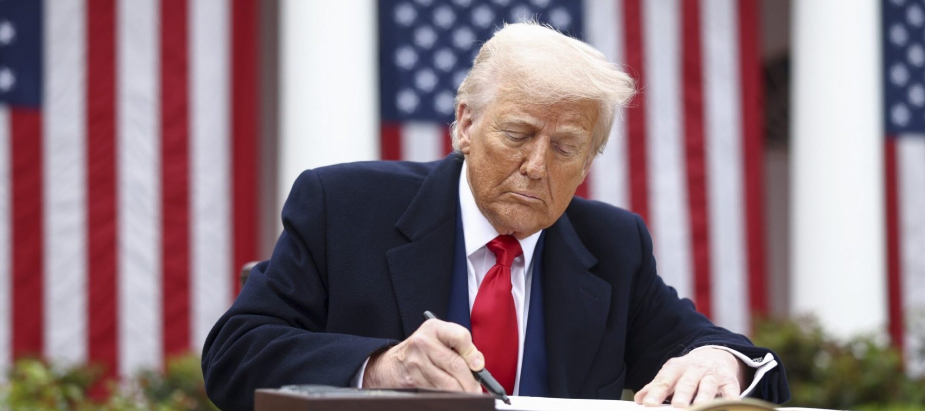 SUA, acord de 20 miliarde dolari cu Iranul: Trump, gata să plătească cash