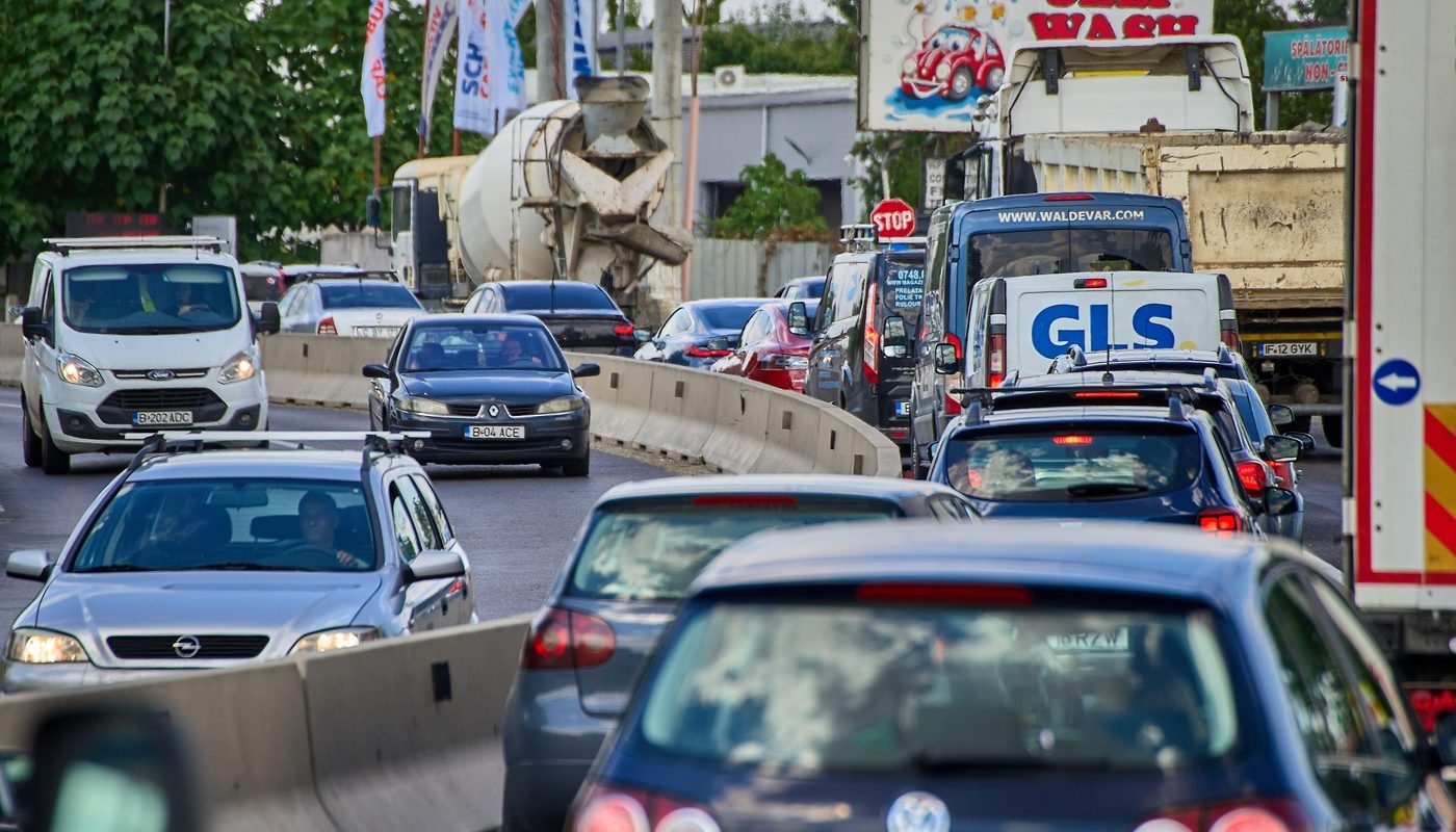 Explozie de mașini vechi: De ce parcul auto nu se modernizează?