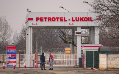Petrotel Lukoil, repornită: Românii vor avea carburanți ieftini, promit șefii