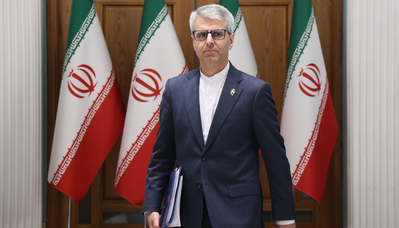 Teheran acuză: Negocierile Iran – SUA, start cu suspiciune și neîncredere