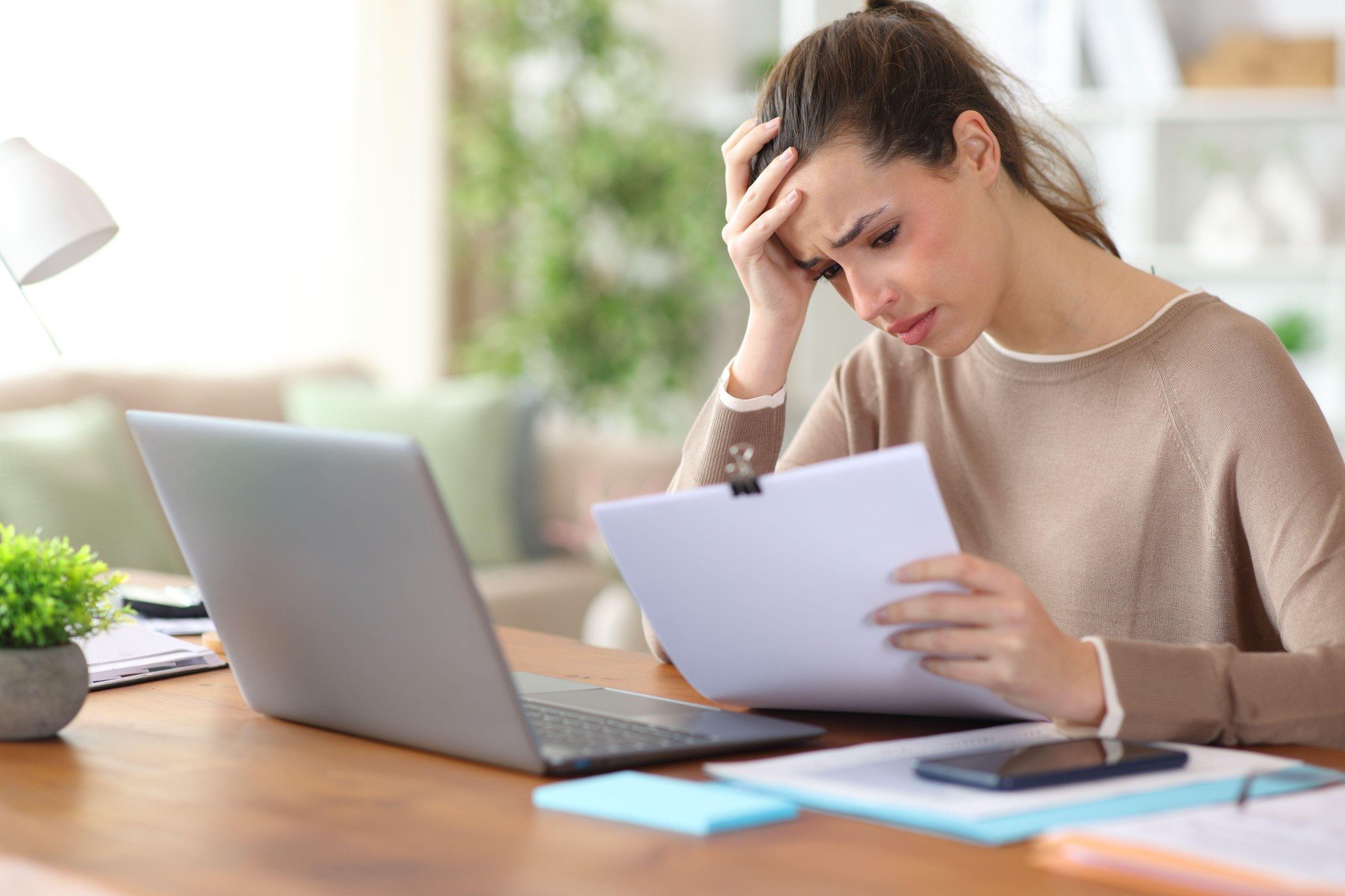 Când statul nu plătește, firmele mici din România dau faliment: Veștile bune și cele rele