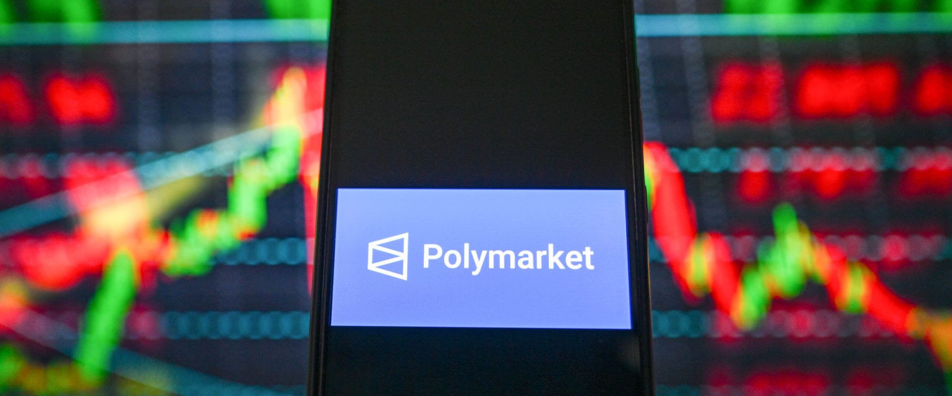 Pariuri dubioase pe armistițiul SUA–Iran: Donald Trump, în vizor