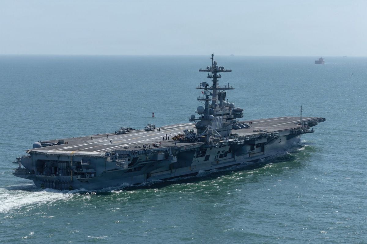 USS George H.W. Bush, portavion nuclear, în Marea Mediterană: Destinația, Orientul Mijlociu
