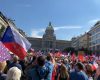 Mii de protestatari în Praga! Elevii și studenții, pe străzi pentru radioul public
