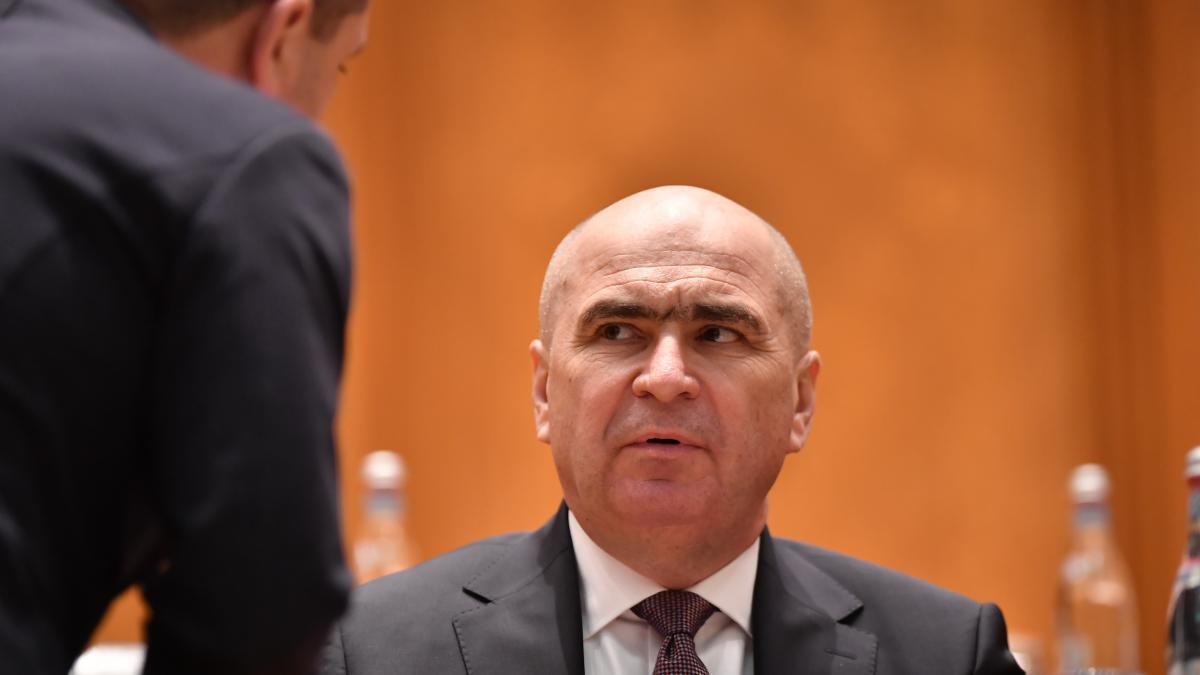 PSD, ACUZAȚII GRELE la adresa lui Bolojan: Vrea SĂ VINDA companii de stat fără acordul coaliției