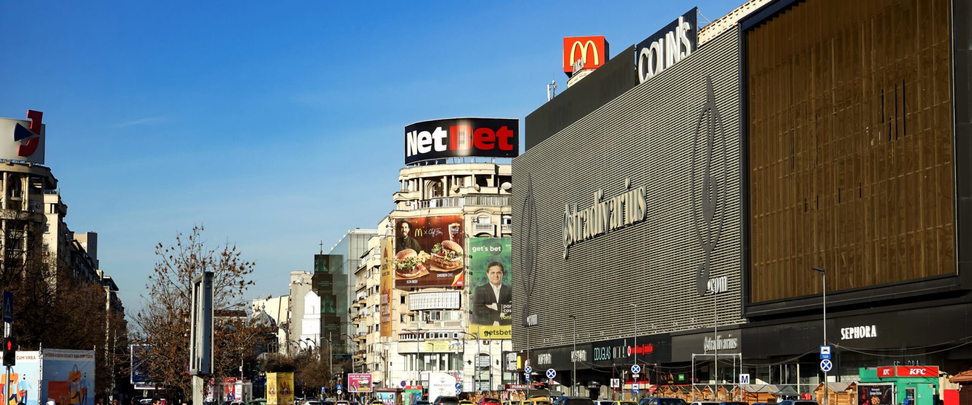 Reguli pentru panourile stradale: Ce au învățat autoritățile din UE pentru România