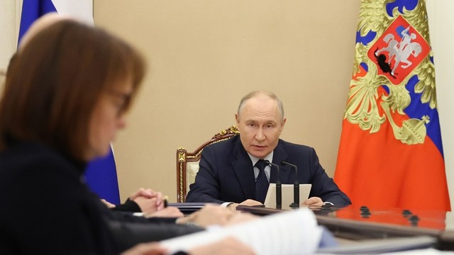 Putin, furios pe oficiali: „Economia RU a naufragiat”