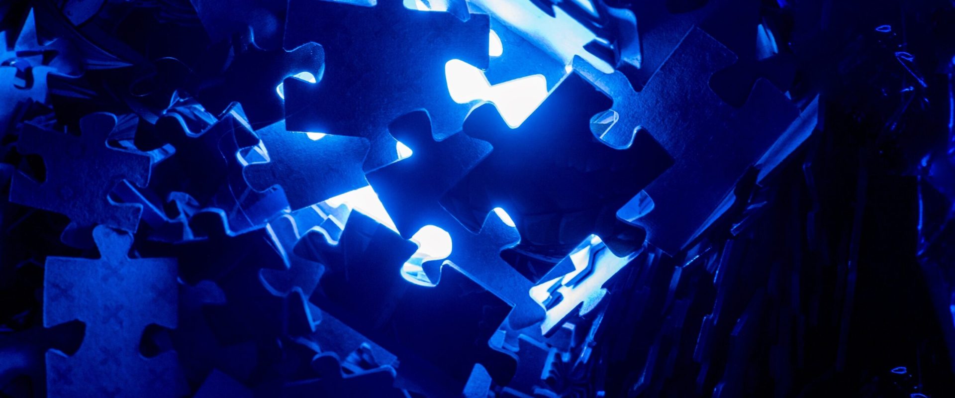 Puzzle-urile vindecă anxietatea: Cum au revenit în forță!