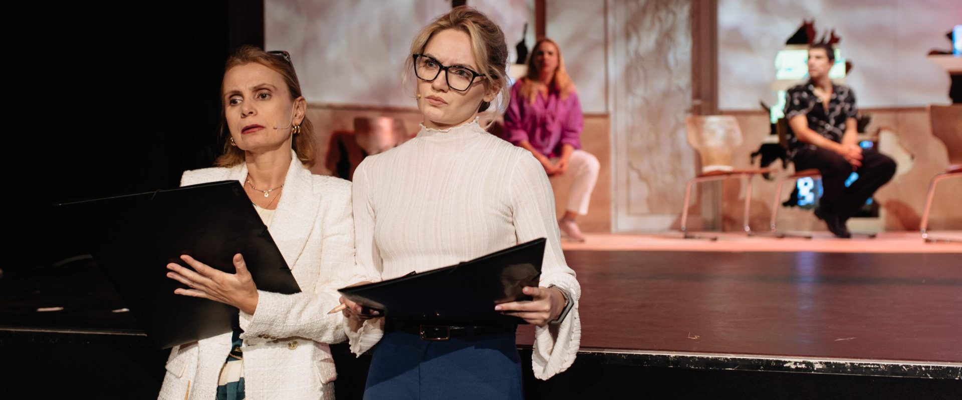 Teatru la București: Programul săptămânii, cu premiere și piese noi