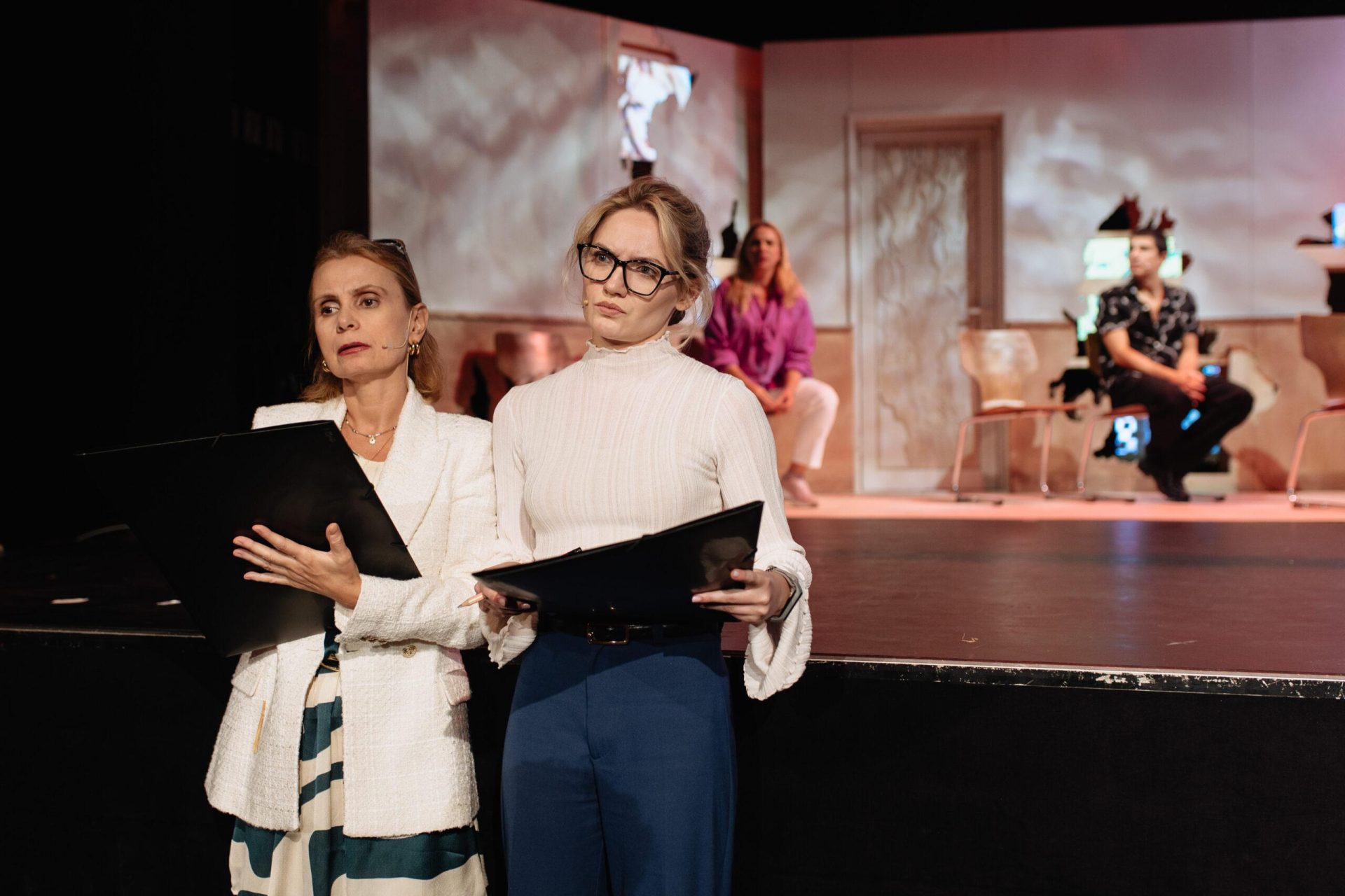 Teatru la București: Programul săptămânii, cu premiere și piese noi