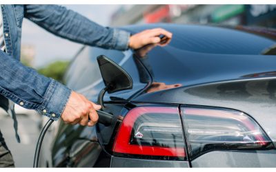 Mașinile electrice, asalt în Europa: Benzina scumpă, start pentru noua generație