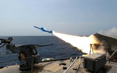 Iranul amenință riposta: SUA, acuzată că a atacat o navă comercială