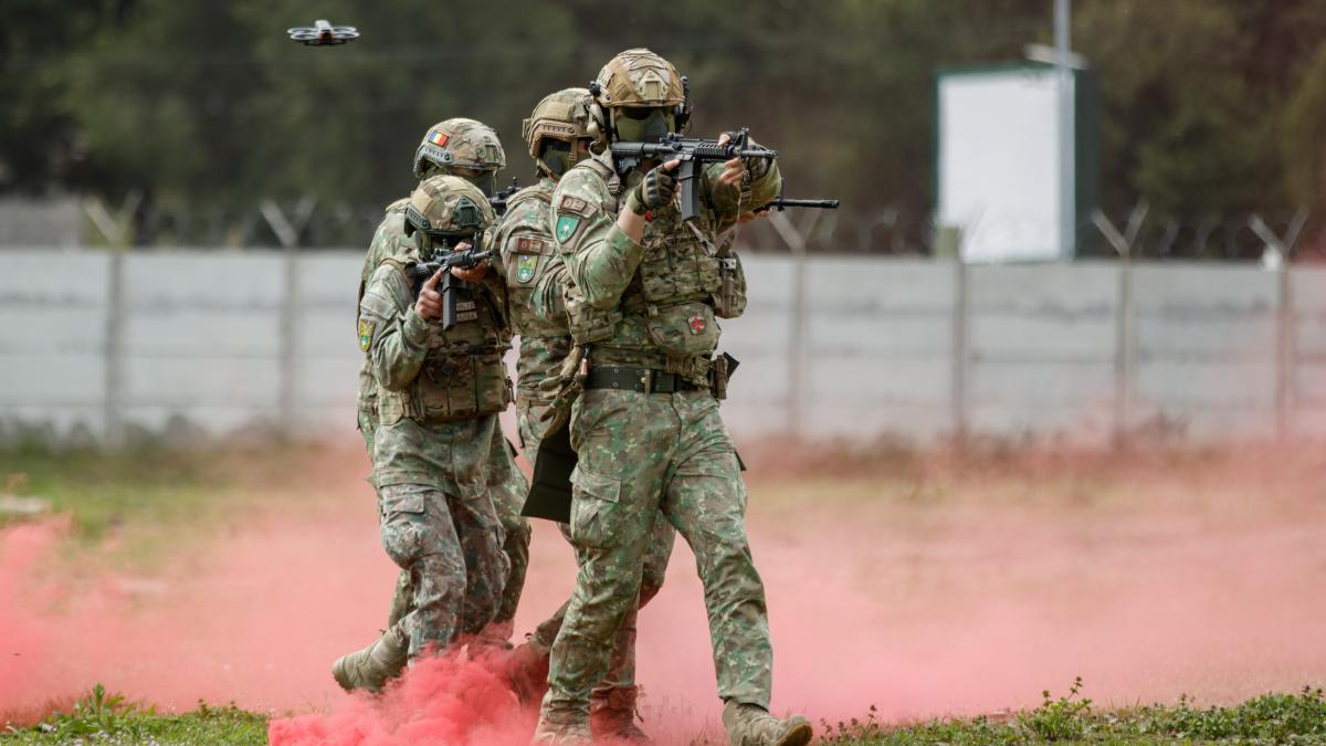 Miruță: România produce arma de asalt a viitorului. MAI și SRI, pe listă