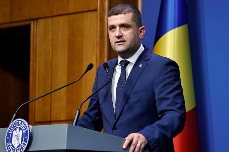 Miruță avertizează: Blocaj politic, risc de pierdere a contractelor SAFE