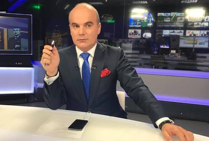 Europarlamentarul Rareș Bogdan critică decizia CNA de a retrage licența postului Realitatea Plus, sugerând o posibilă motivație politică în spatele acestei măsuri