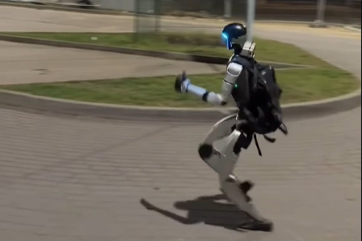 Edward Warchocki, povestea ascensiunii virale: Ce s-a întâmplat?