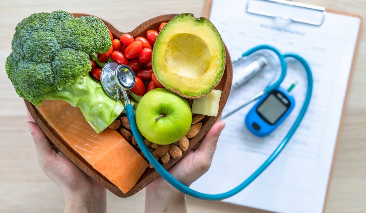 Ce NU face un cardiolog după 18:00: Sfaturi simple pentru inima ta