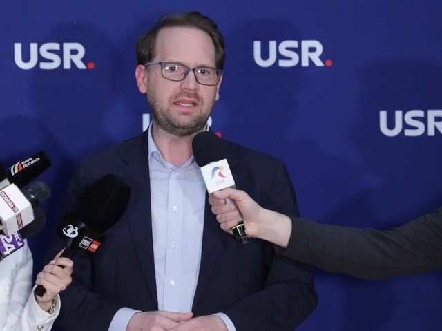Fritz: PSD, iluzie de partid mare. USR susține premierul în continuare