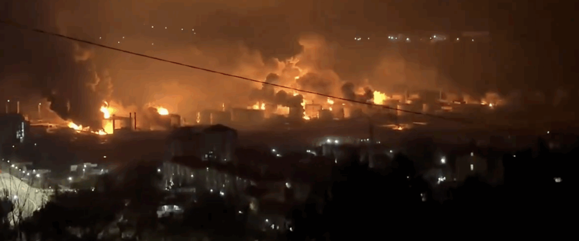 Rafinăria ROSNEFT, în flăcări: Atac cu drone ucrainene în regiunea KRASNODAR