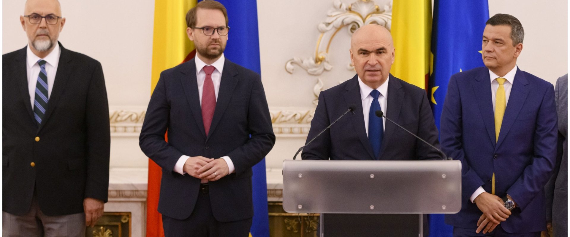 Premierul calm, miniștrii USR concentrați: România, în ochiul uraganului politic