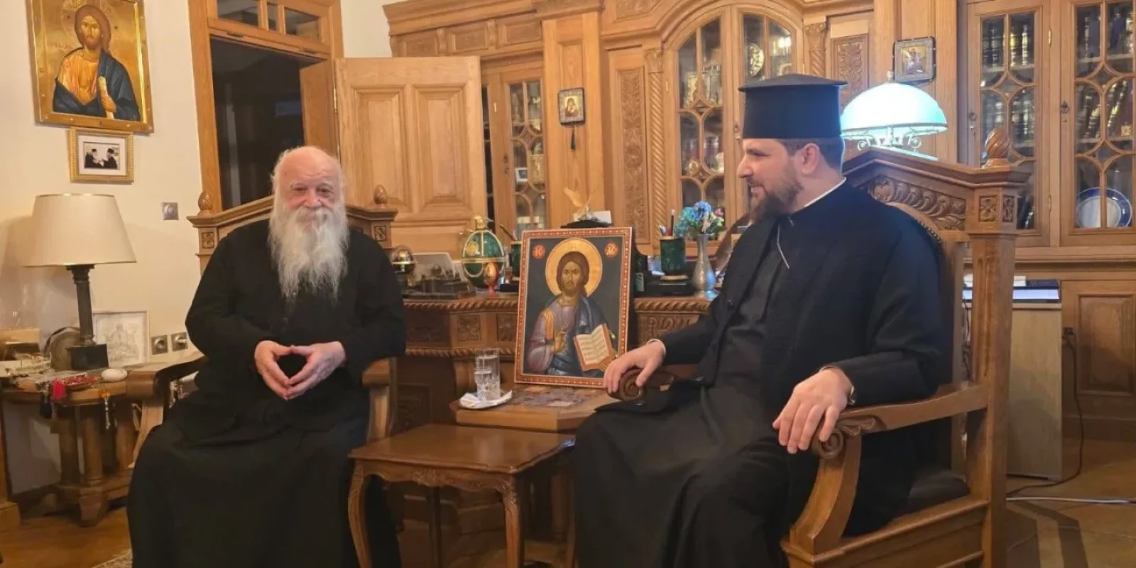 Starețul Xenofont, emoționat înainte de aducerea Capului Sfântului Gheorghe