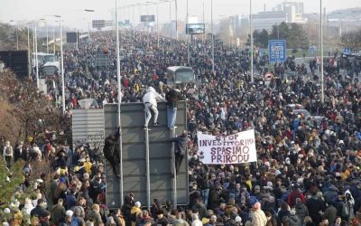 UE amenință Serbia: 1,5 mld. Euro, suspendați! Rusia, democrație în pericol?