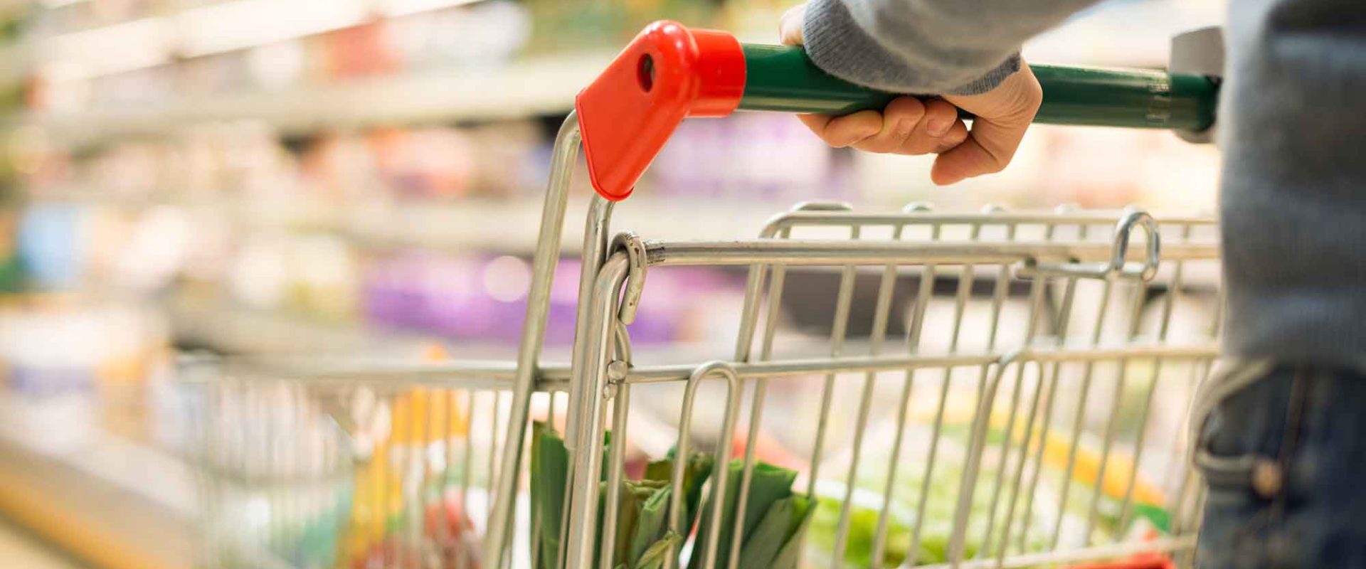 Comerțul cu amănuntul, în picaj și-n februarie: Vești proaste pentru România