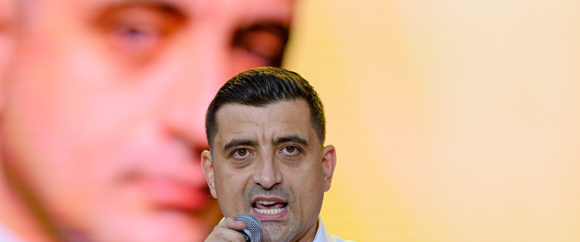 Nu am dansat pe morminte, nu am talentul lui Zsolt: Reacția dură