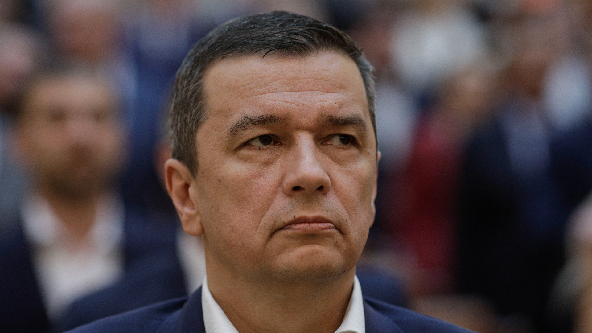 Năsui, după replica lui Grindeanu: „Se miră de prăbușirea economiei? Să plece”
