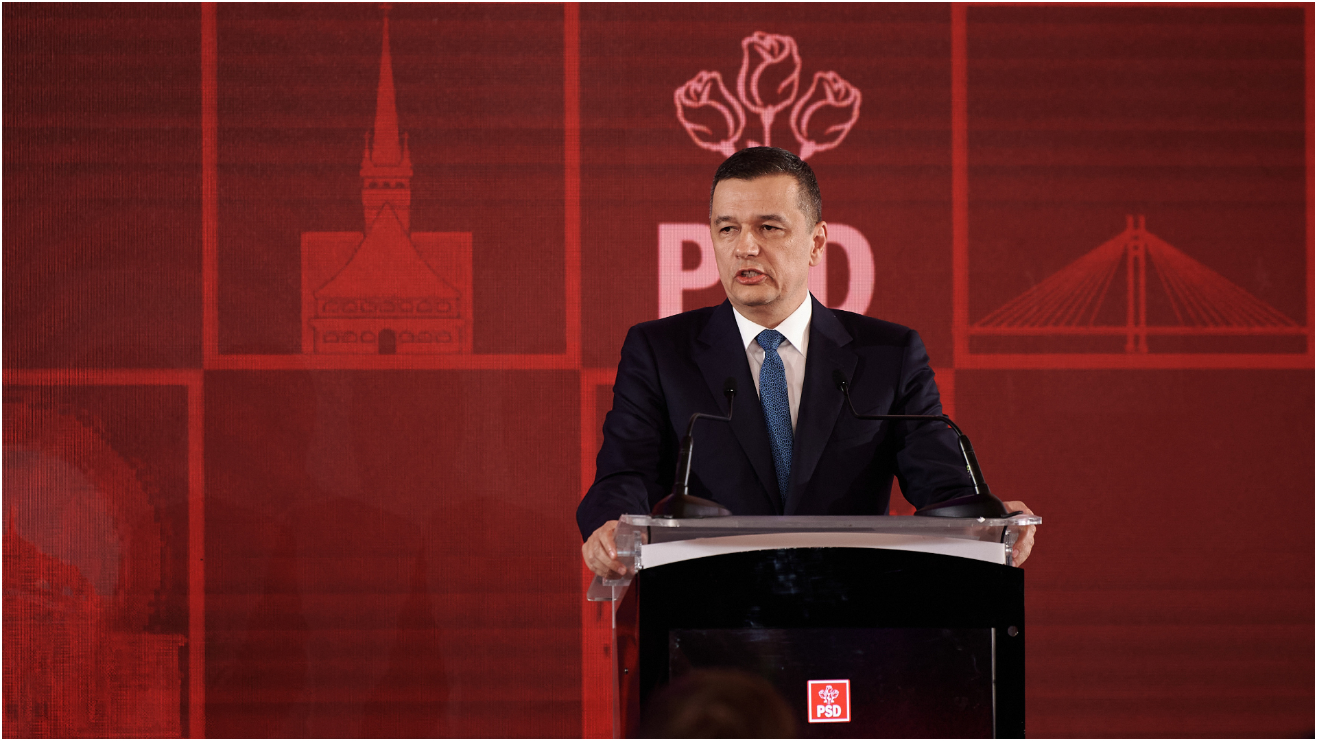 Petreanu: PSD aruncă în aer 10 miliarde de euro din PNRR, „cadoul” Europei