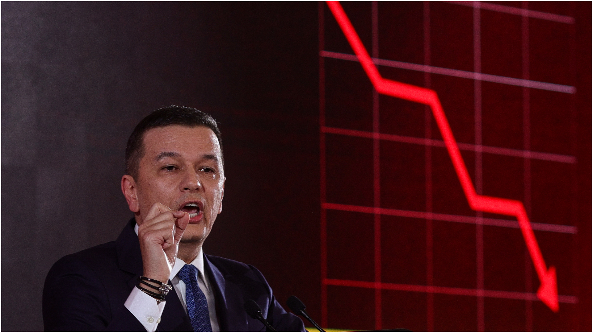 Criza politică în Piața Victoriei: Ion Bogdan Lefter, la Europa FM, despre votul PSD