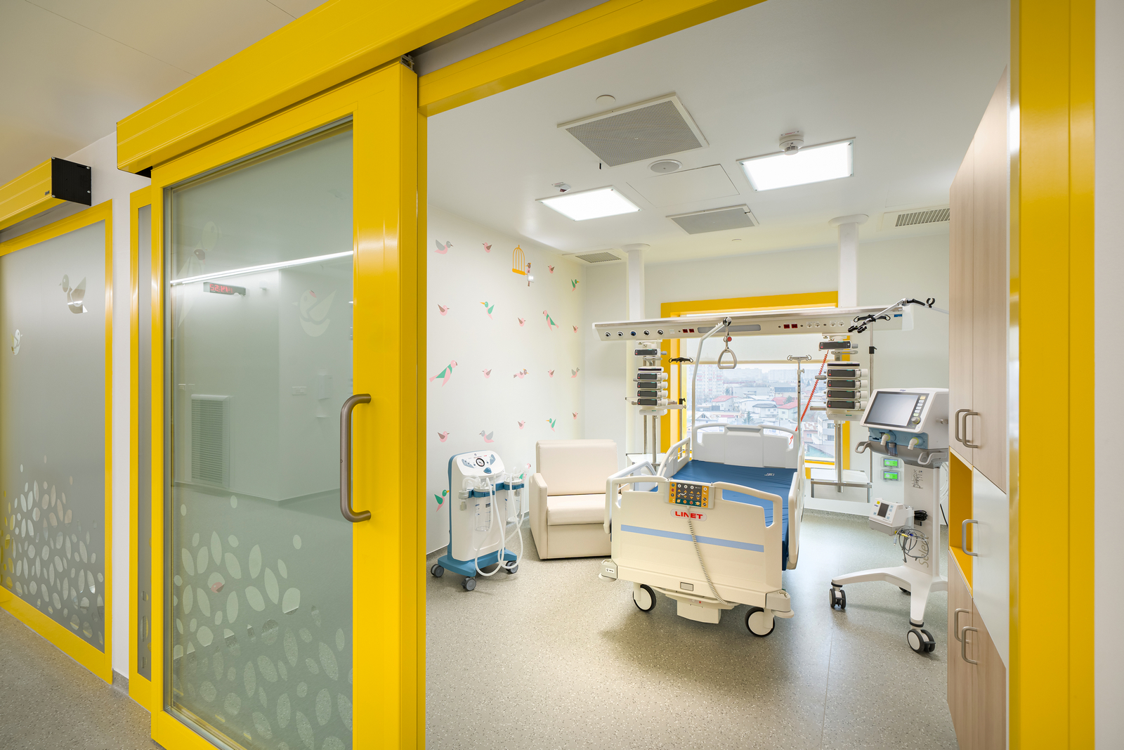 Trei mii de copii au primit ajutor medical în doi ani