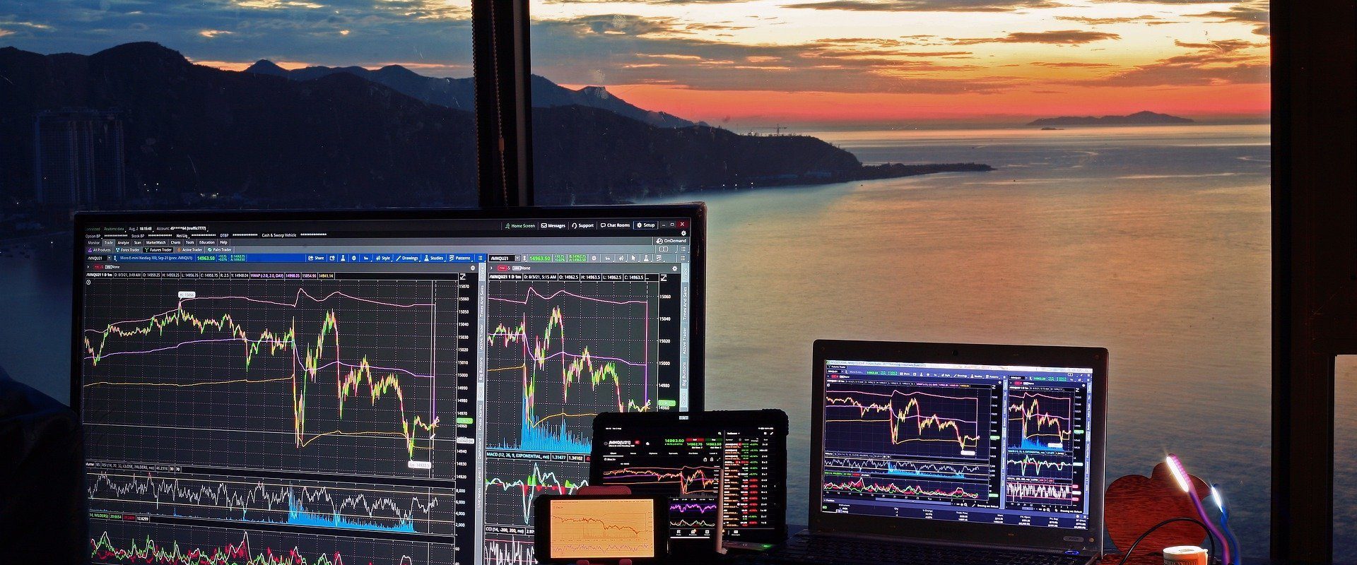 Acțiunile din Japonia și Coreea de Sud au urcat luni, investitorii evaluând comentariile lui DONALD Trump despre conflictul din Iran