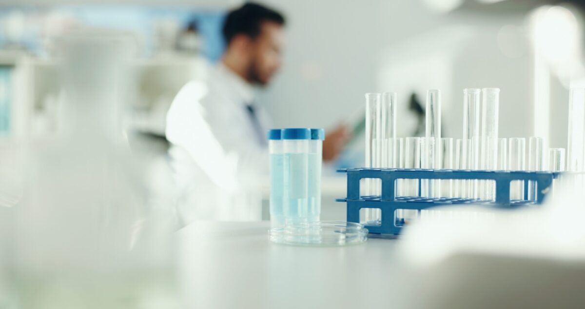 Beneficii, riscuri: De ce un studiu clinic poate schimba vieți în România