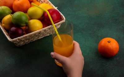 Sucul de fructe, inamicul glicemiei? Ce spun, de fapt, experții despre asta