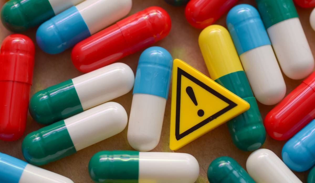 Atenție la pastile! Ce combinații pot anula efecte sau provoca reacții adverse
