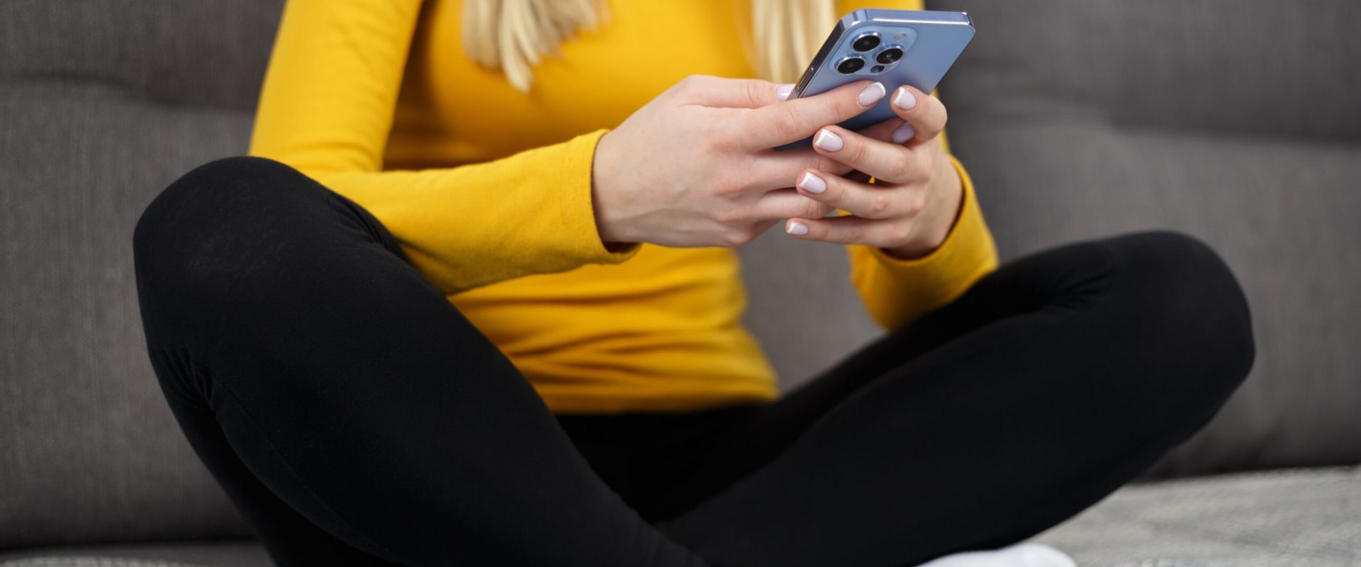 Ce NU trebuie să salvezi pe telefon. Greșeala CAPITALĂ făcută de mulți români