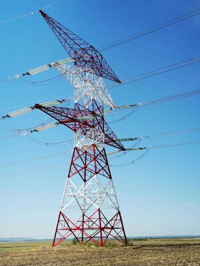 Guvernul înăsprește regulile pentru racordarea la electricitate: Garanții mai mari