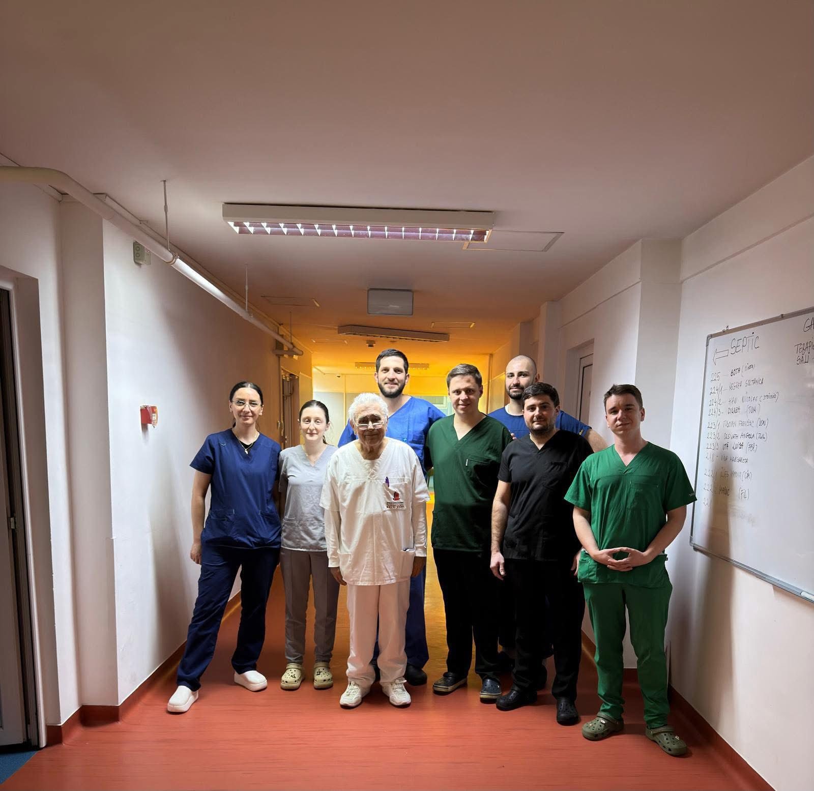 O femeie de 71 de ani din Baia Mare, aflată în moarte cerebrală, a oferit o șansă la viață pentru trei persoane