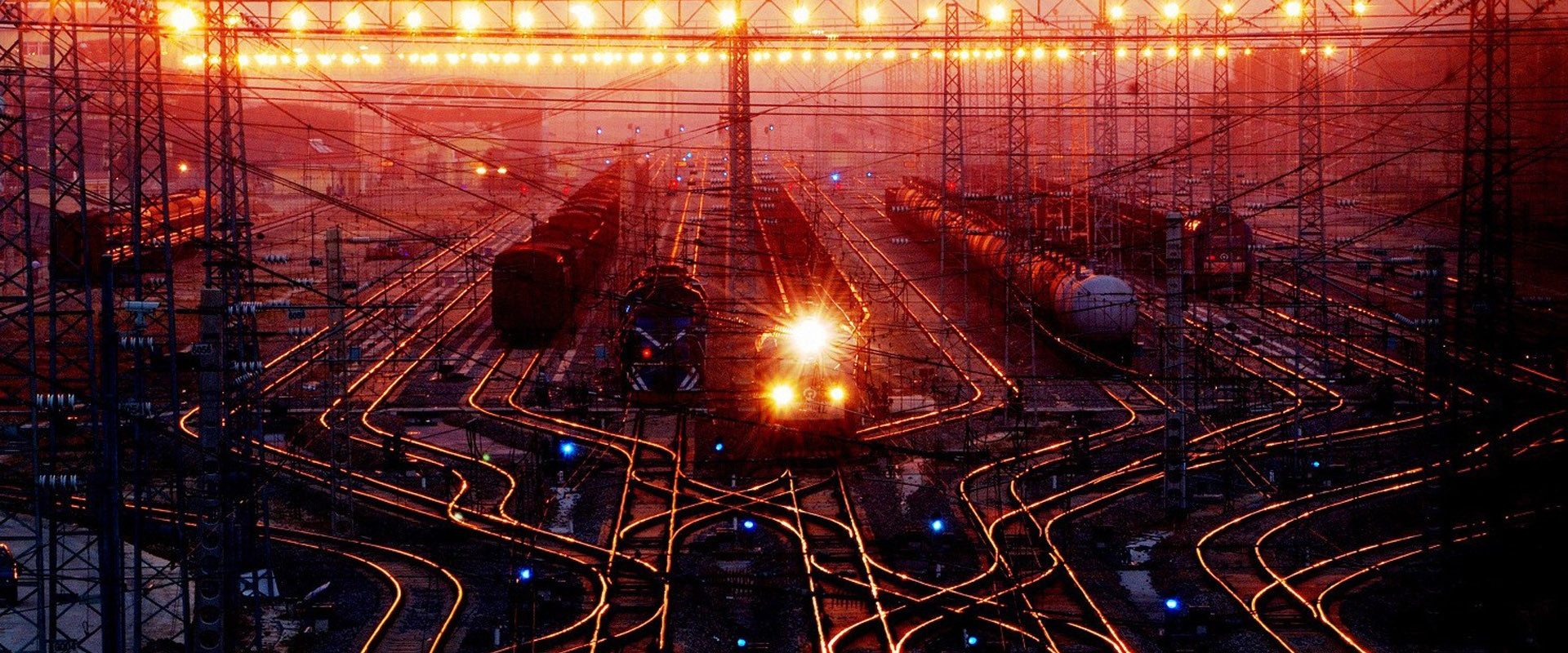 Scădere pentru transportul feroviar de mărfuri, creștere spectaculoasă pentru tranzit Transportul feroviar de mărfuri din România a înregistrat o scădere de 5,7% în comparație cu anul 2024, conform datelor publicate de AGERPRES