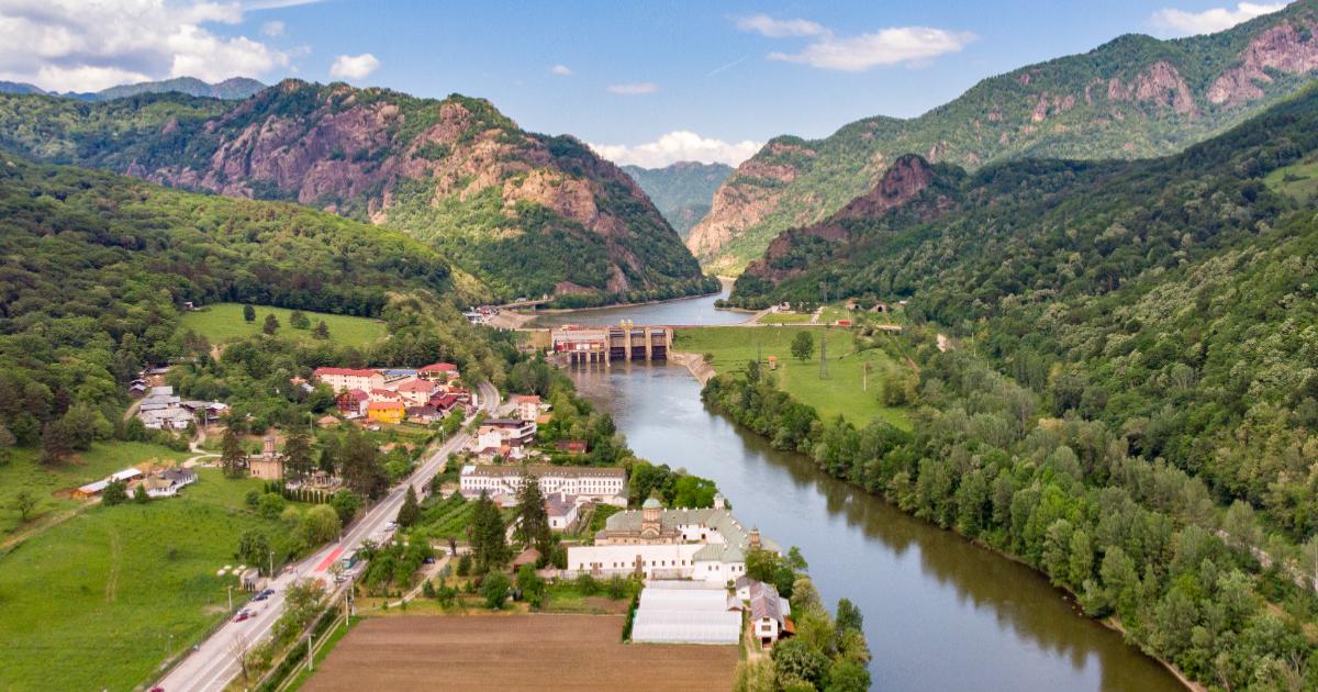 Ruralizare masivă: Județul X, magnet pentru familiile din România