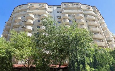 Bloc întreg în centrul Bucureștiului, cu 50 de apartamente, scos la vânzare