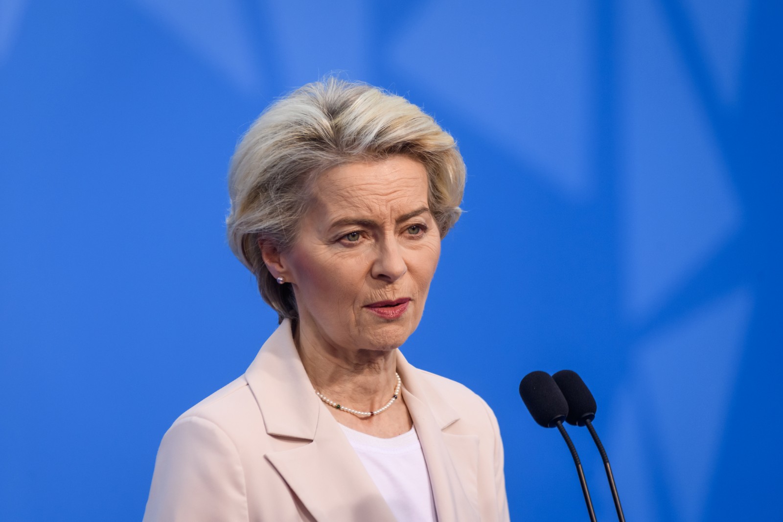 Ursula von der Leyen anunță aplicația europeană de verificare a vârstei